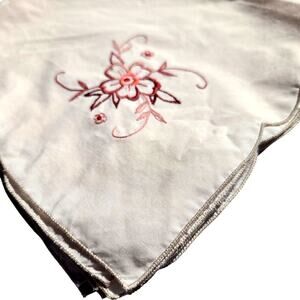 Five Piece Vintage Embroidered Table Linen Napkins Floral Springtime Cottage